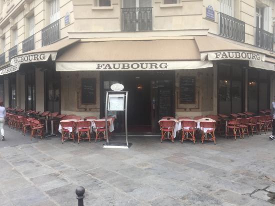 24 Faubourg